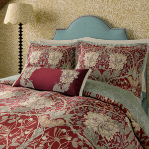 Morris & Co Honeysuckle & Tulip in Red & Gold Duvet Cover Set